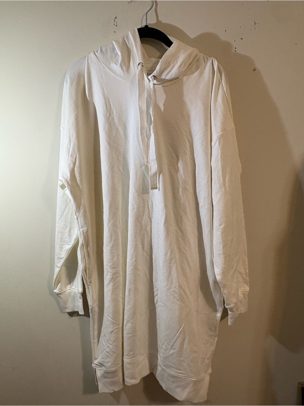 The Drop Hooded sweatshirt dress women’s X-Large cream side pockets NWT